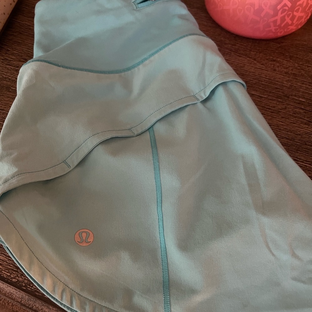 LuLuLemon Speed Up High-Rise Lined Shorts 4”
